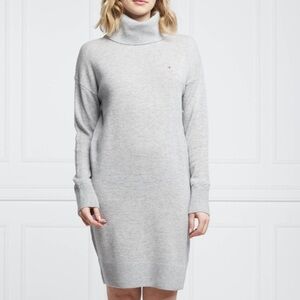 NWT Tommy Hilfiger turtleneck long sleeve dress